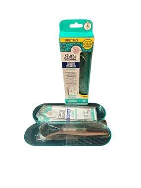 GuruNanda Stainless Steel Tongue Scraper Variety Pack with Travel Case (2-Pack)